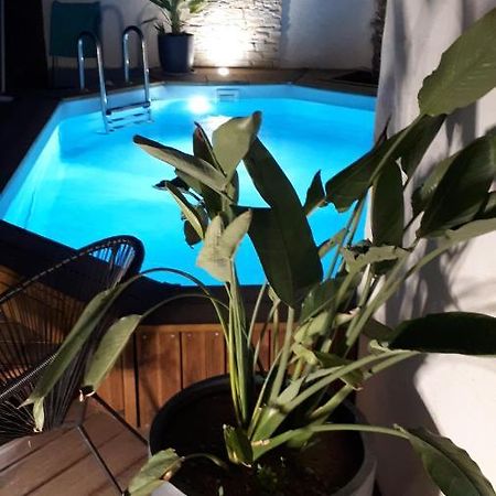 Bed and Breakfast Le Petit Coin De Provence Beaucaire  Zewnętrze zdjęcie